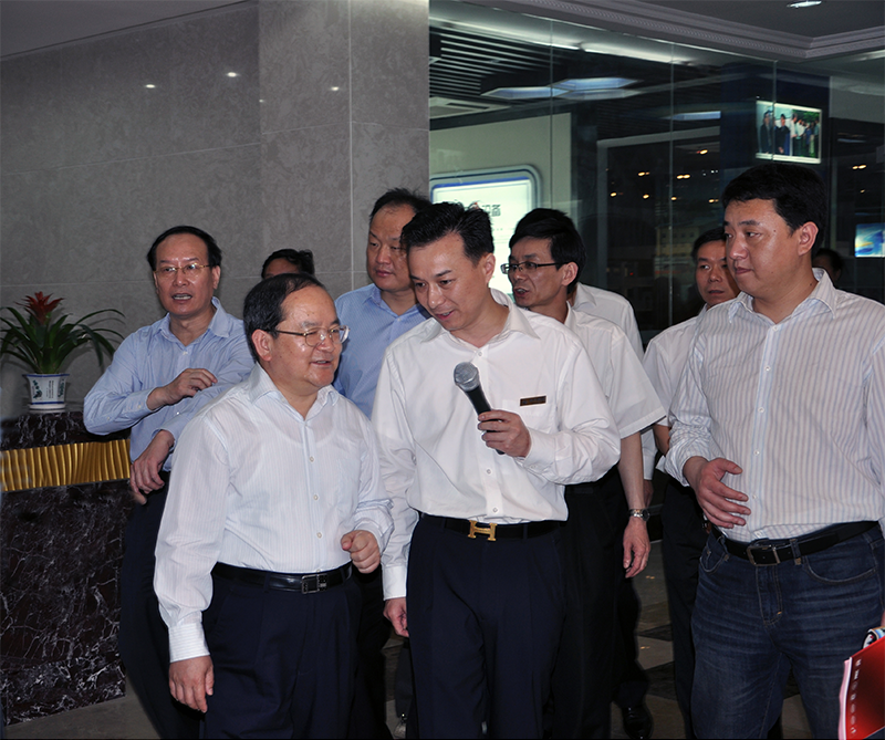 原江西省委書記鹿心社視察金虎集團